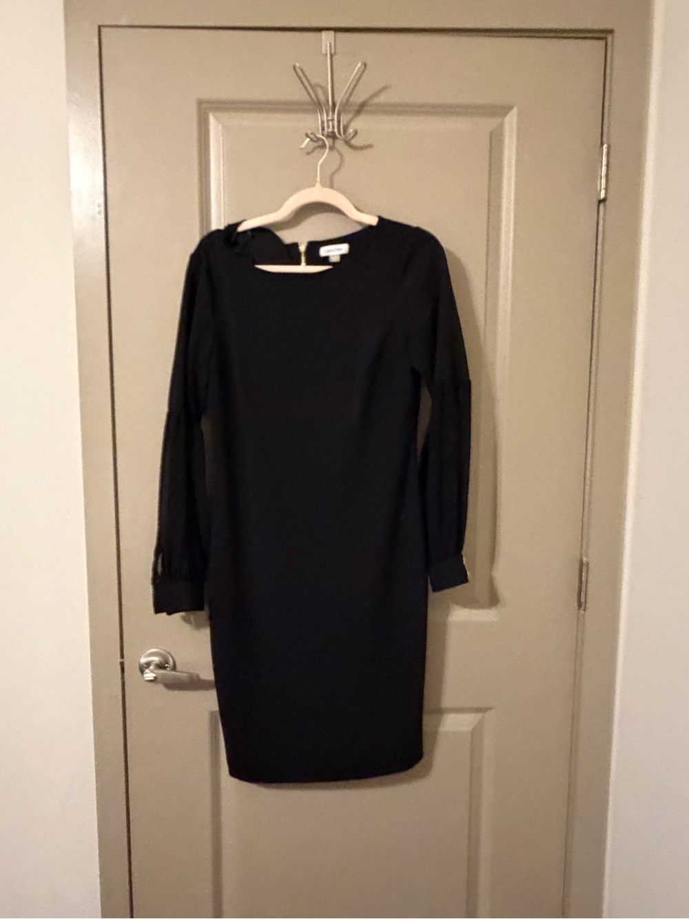 Black Long Sleeve Sheath Dress Calvin Klein size 10